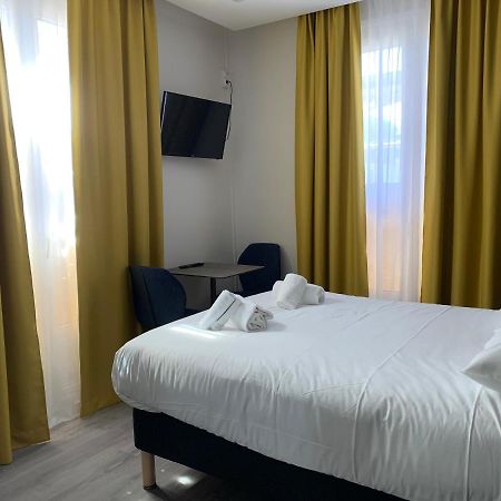 וויסטרהאם Hotel Le Cosy Riva Bella מראה חיצוני תמונה