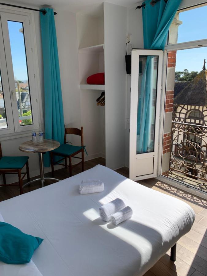 וויסטרהאם Hotel Le Cosy Riva Bella מראה חיצוני תמונה