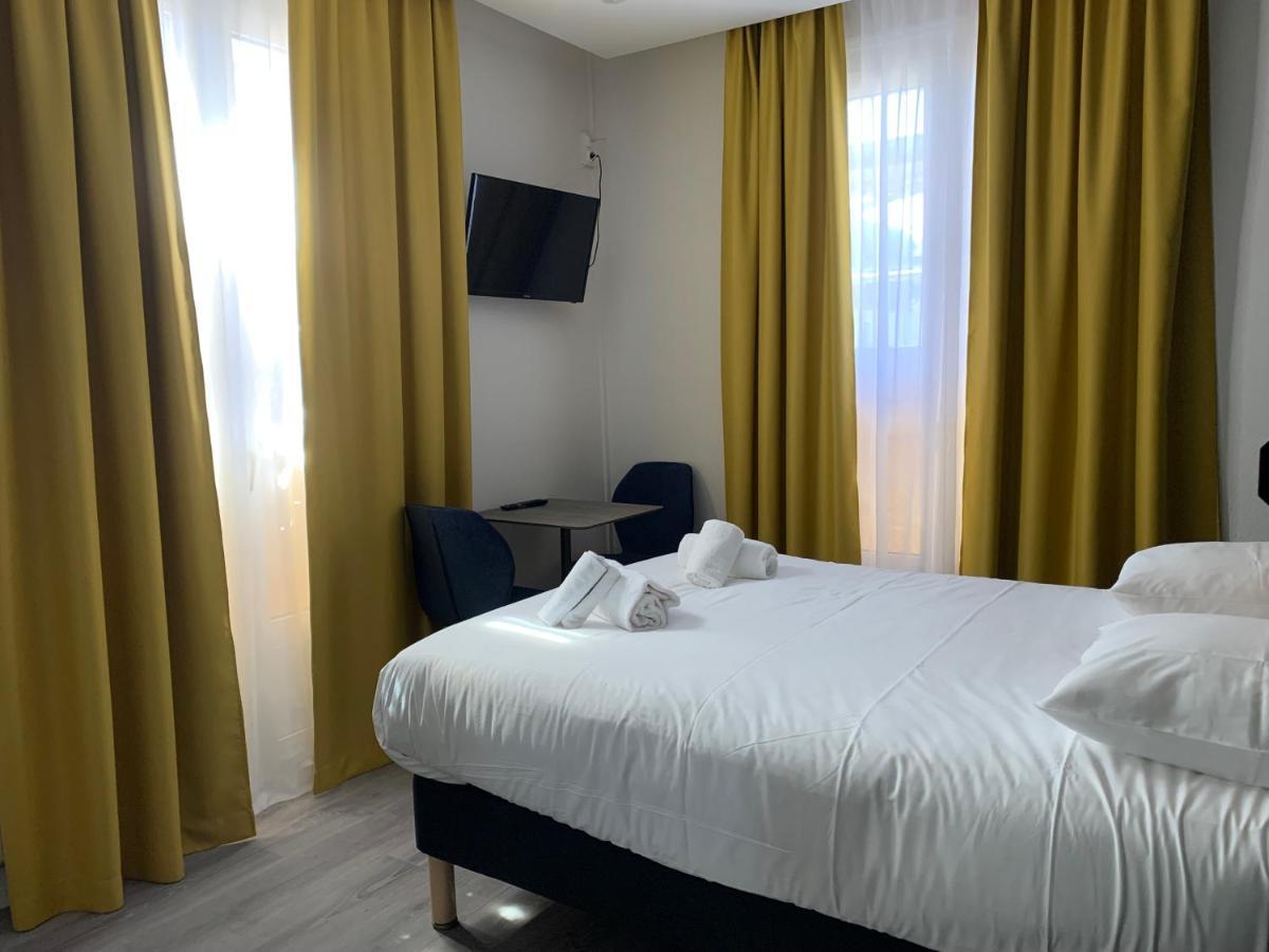 וויסטרהאם Hotel Le Cosy Riva Bella מראה חיצוני תמונה